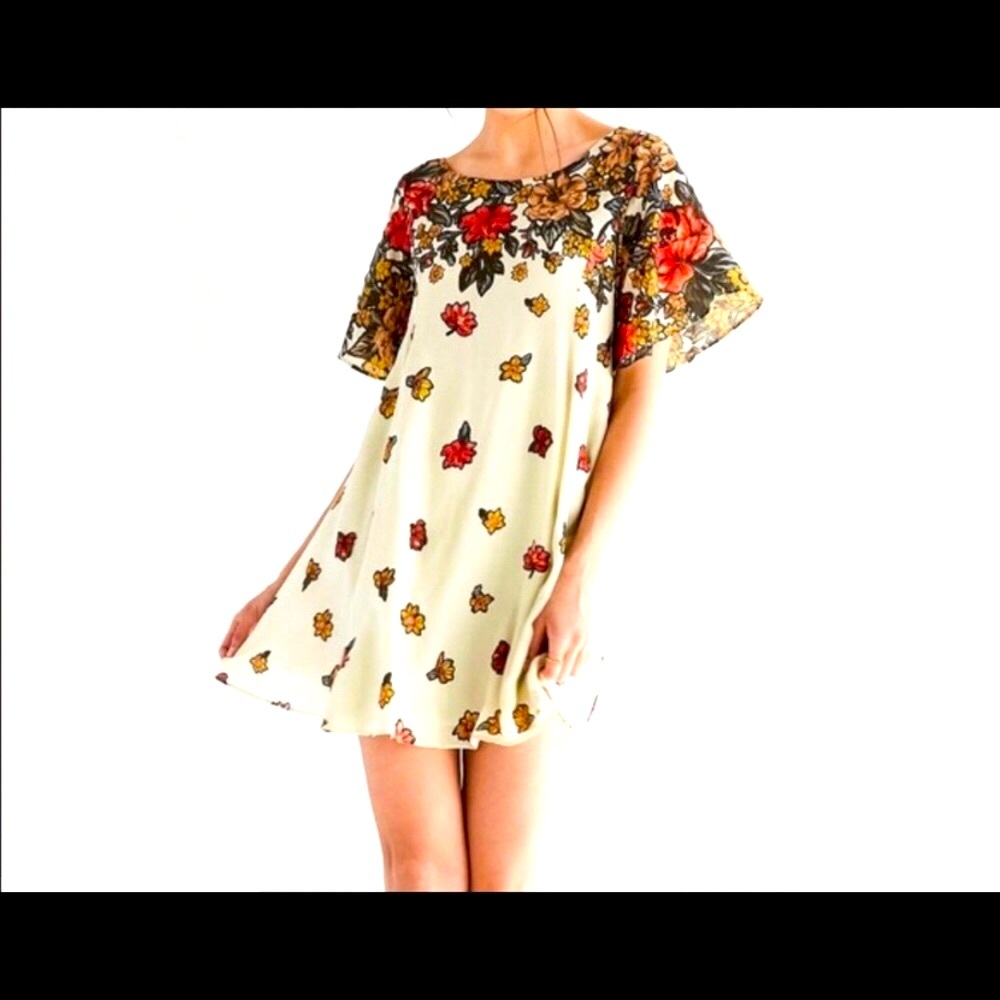 Kimchi Blue Floral Dress Open Back 🌸